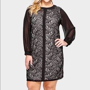 London Times lace and chiffon dress